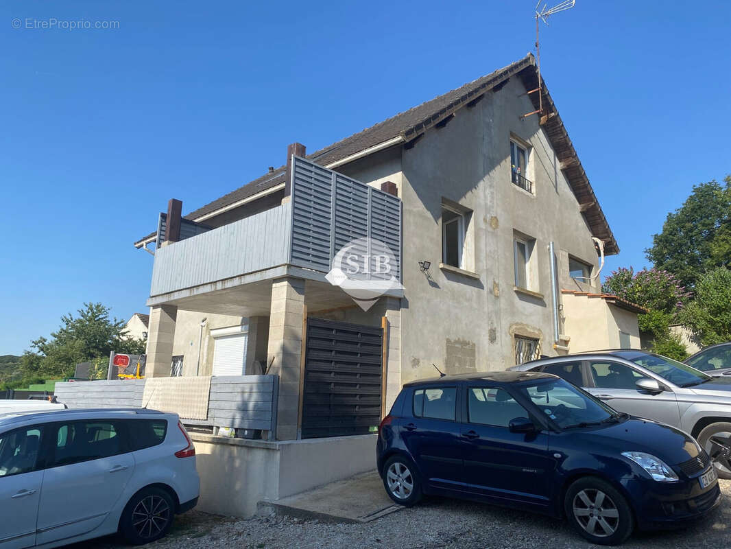 Appartement à LA VILLE-DU-BOIS