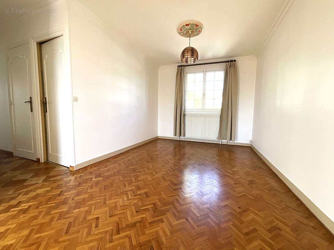 Maison à TRIEL-SUR-SEINE