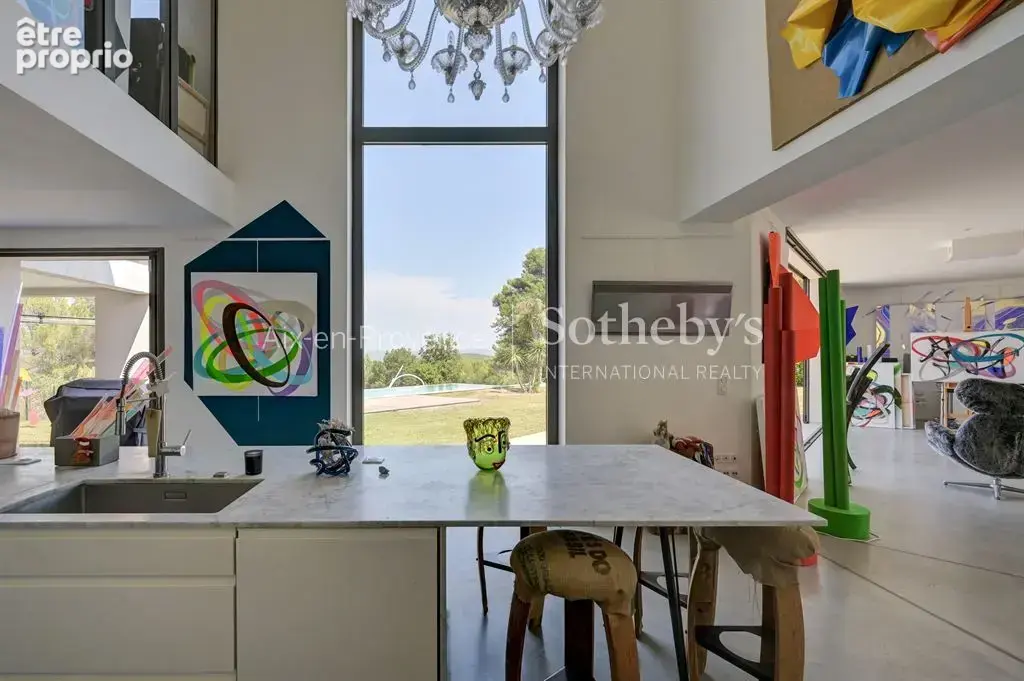 Villa contemporaine  au calme absolu et vue dominante - photo 3