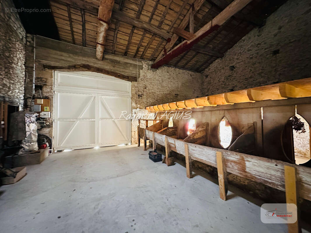 Maison à SAINT-ANTOINE-DE-BREUILH