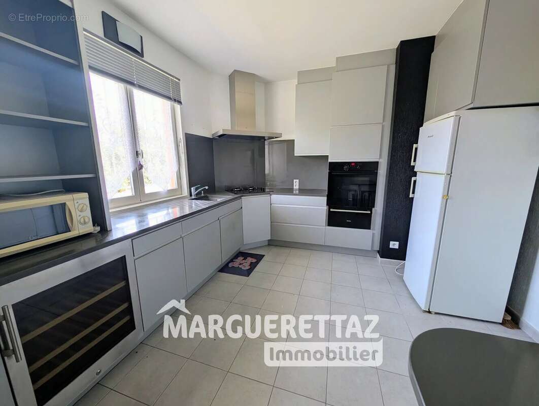 Charmante maison de 3 chambres à Peillonnex - photo 8