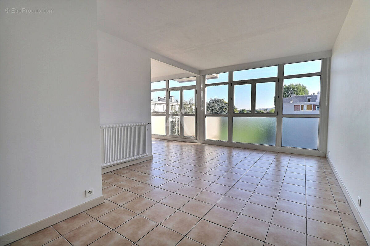 Appartement à MAISONS-LAFFITTE