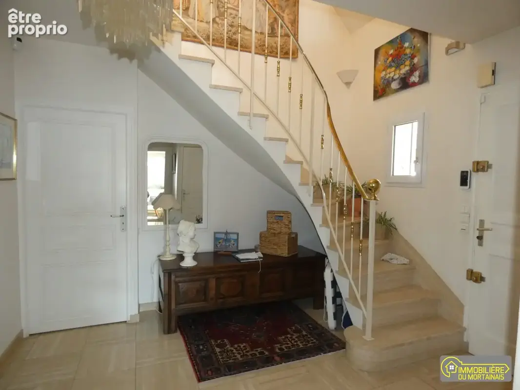 Maison 6 pièces 175 m² à vendre à Saint-Hilaire-Du-Harcouet (50600) - photo 2