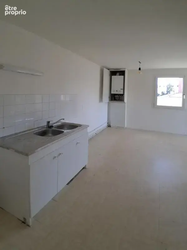 Appartement t3 au 3e étage - photo 7