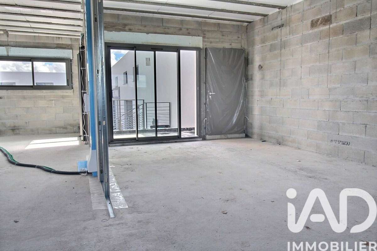 Photo 5 - Appartement à SAINT-MAXIMIN-LA-SAINTE-BAUME