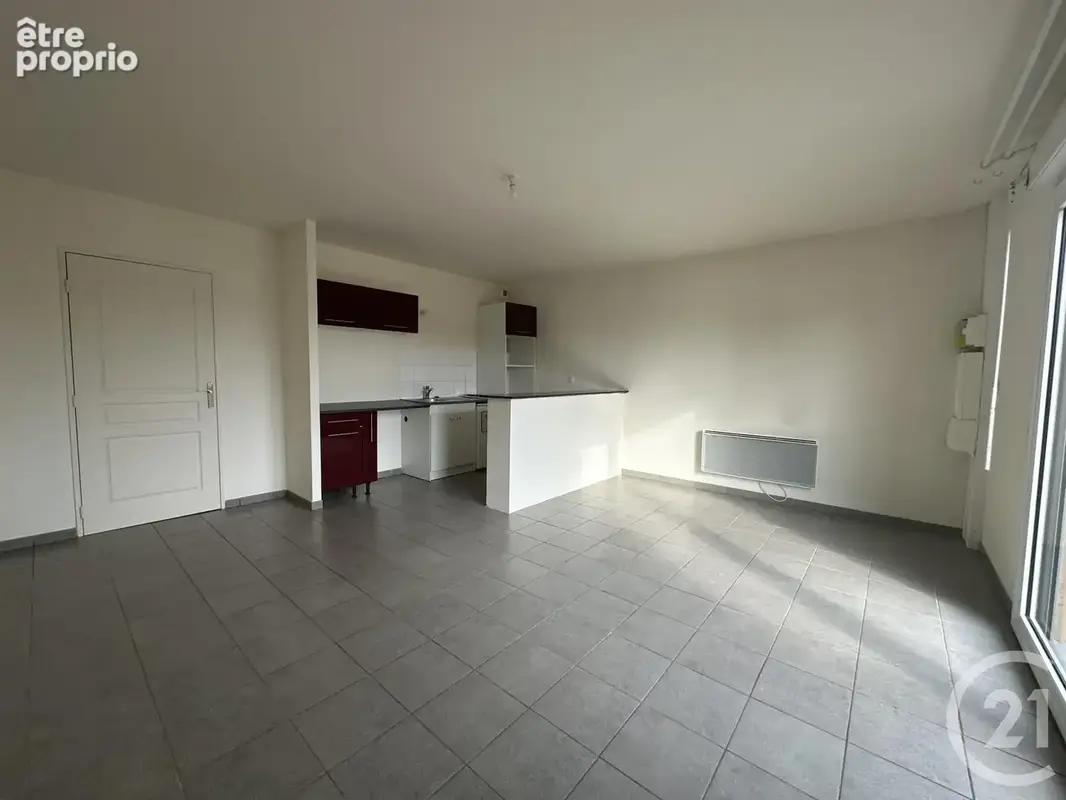 Appartement 1 pièce 34 m² à vendre à Chartres (28000) - photo 2