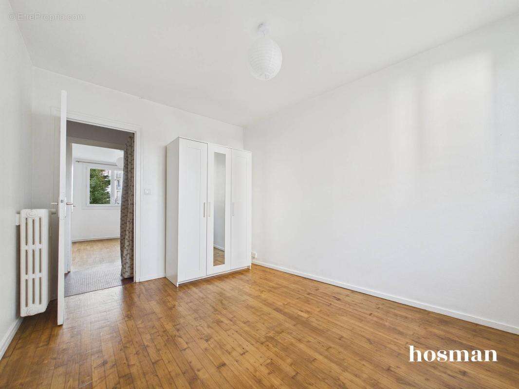 Ravissant appartement T3 de 56 m2 avec garage boxé et cave - Rue du Port Guichard, Quartier Saint-Donation / Tortière à Nantes - photo 15