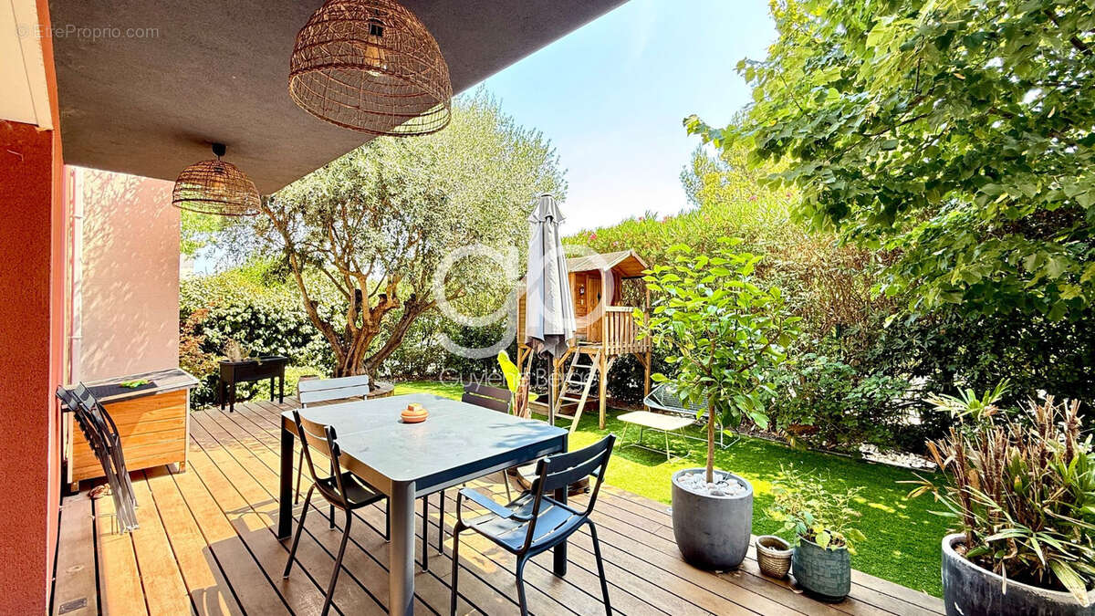 Villa T5 Moderne 140m2 Piscine Chauffée au sel Poêle à Bois - Le Crès 34920 - photo 15