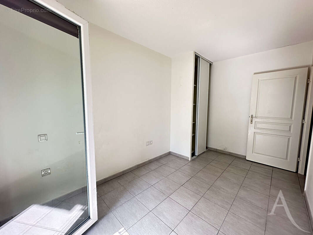 Agréable T3 en bon état avec jardin - photo 8