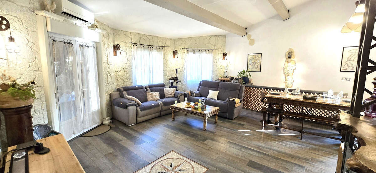 Maison à DRAGUIGNAN