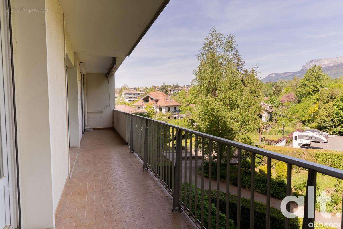 Appartement à ANNECY-LE-VIEUX