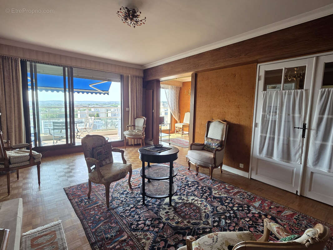 Appartement à SAINT-GERMAIN-EN-LAYE