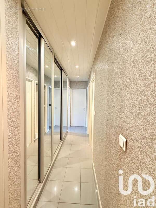 Photo 4 - Appartement à SARCELLES