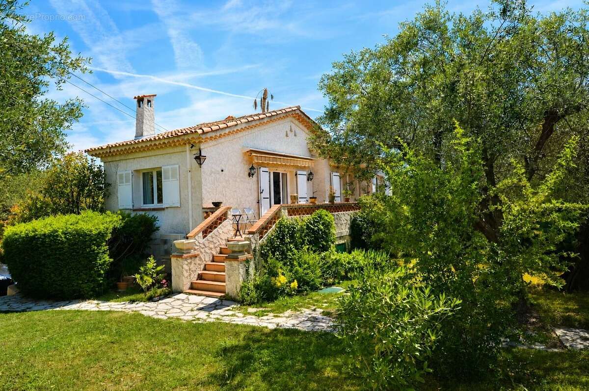 Maison à OPIO