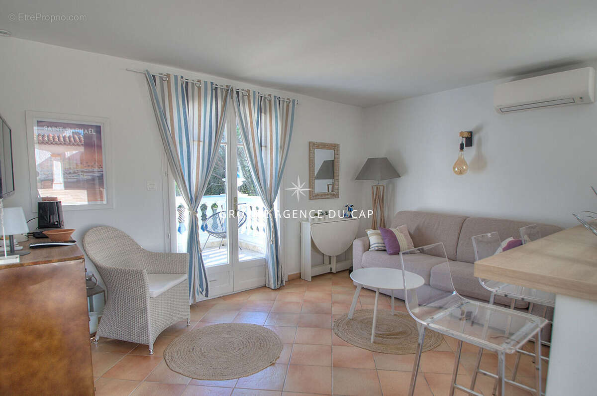 Appartement à SAINT-RAPHAEL
