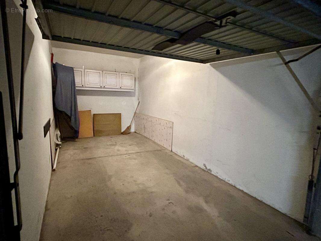 Parking à LES SABLES-D&#039;OLONNE