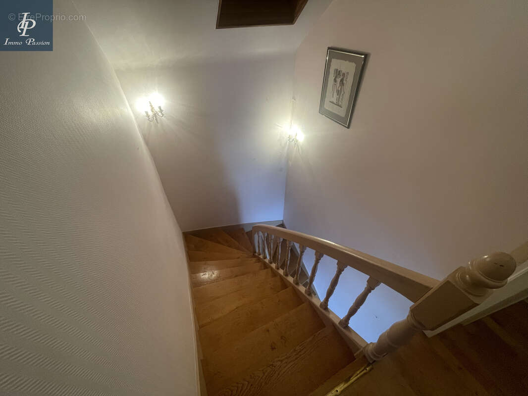 A VENDRE à Dijon Maison de charme  quartier Montchapet secteur Jouvence - photo 7