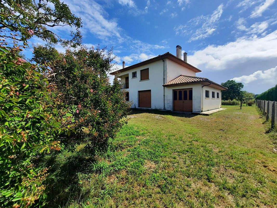 Maison à SAINT-JEAN-DE-MARSACQ