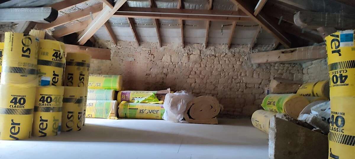Maison Charentaise à rénover avec plusieurs dépendances et un grand jardin - photo 15