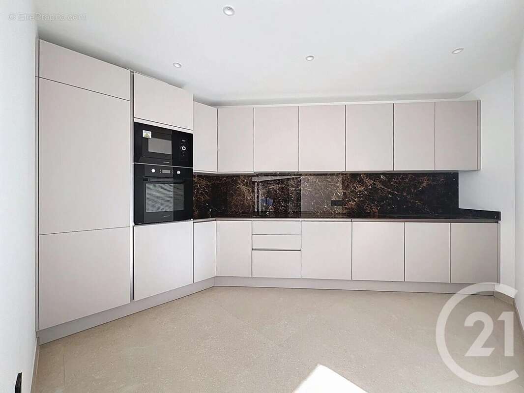 Maison 162 m² à Mougins  - photo 24