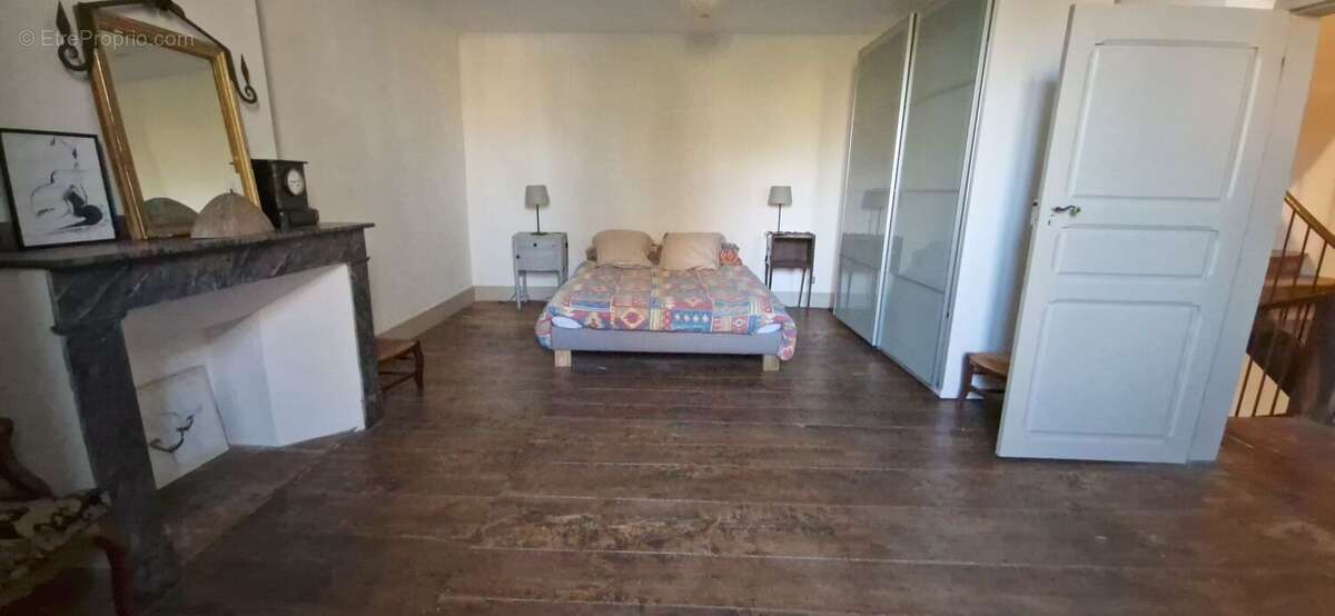 20251208155742 - Maison à AURIGNAC