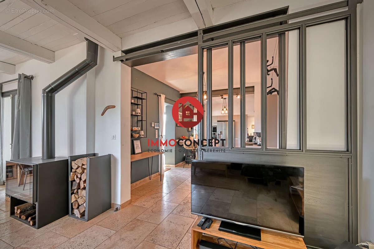 Maison à VILLENEUVE-LES-AVIGNON