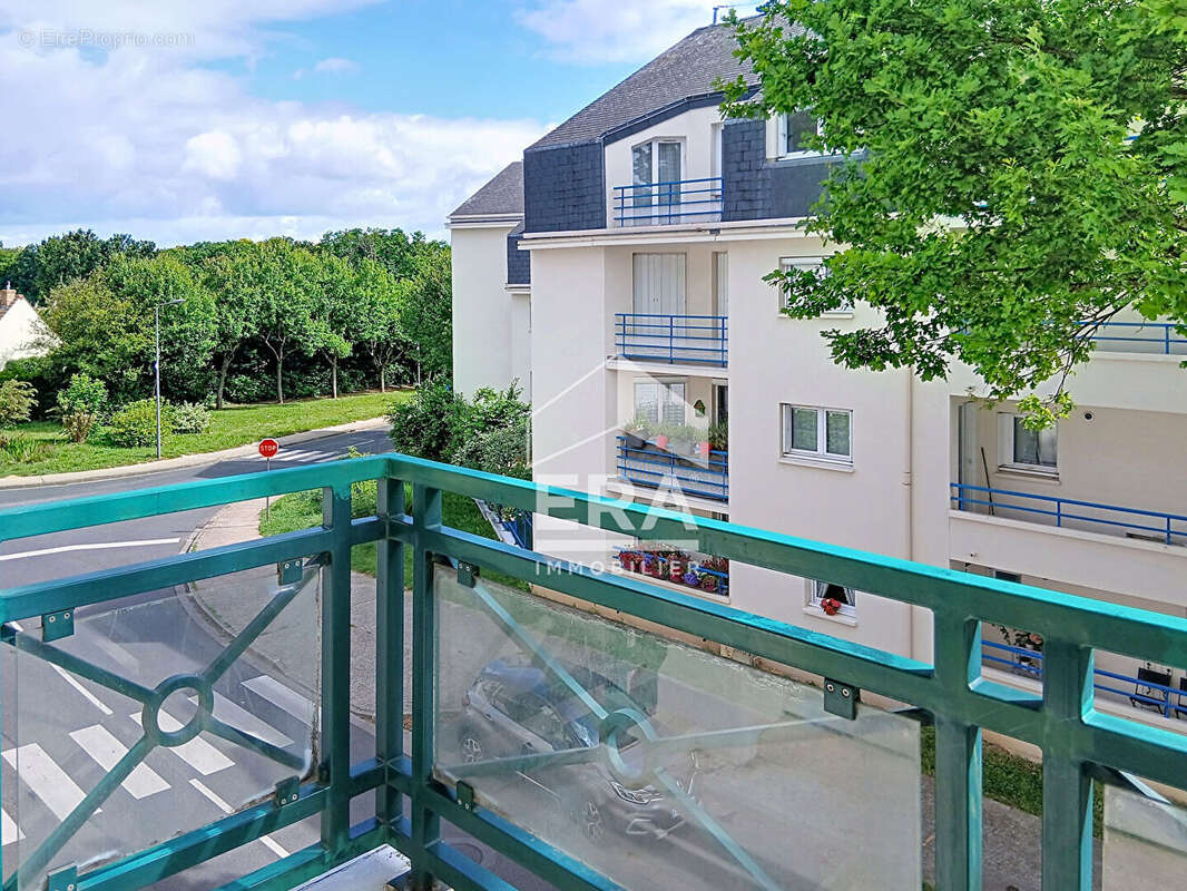 Appartement à JOUY-LE-MOUTIER
