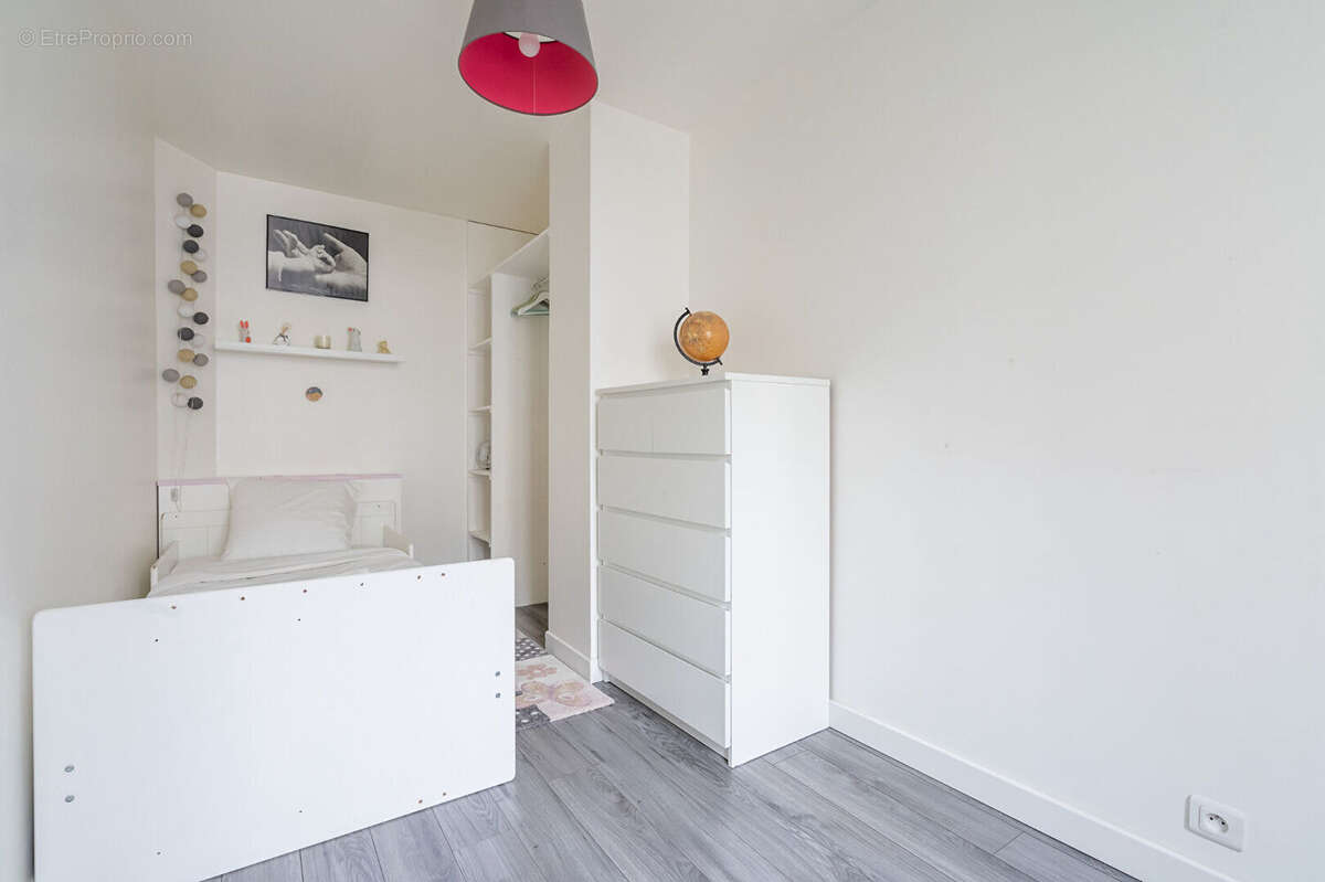Appartement à LEVALLOIS-PERRET