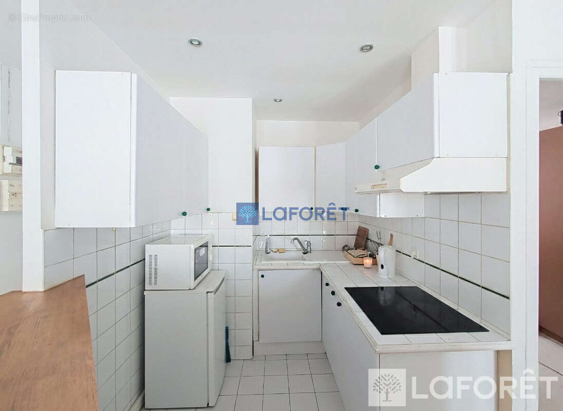 Appartement à PARIS-2E