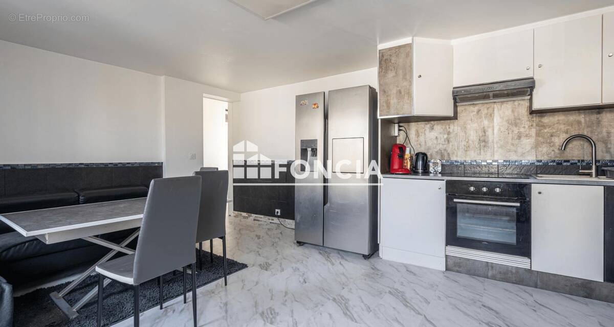 Appartement à BAGNOLET