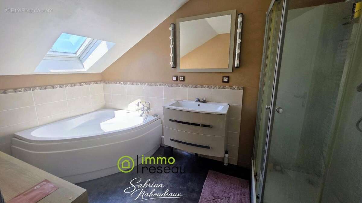 Maison 64 m² à Hirson  - photo 10