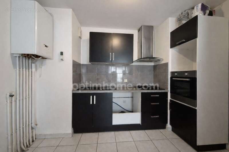 Appartement à VEIGNE