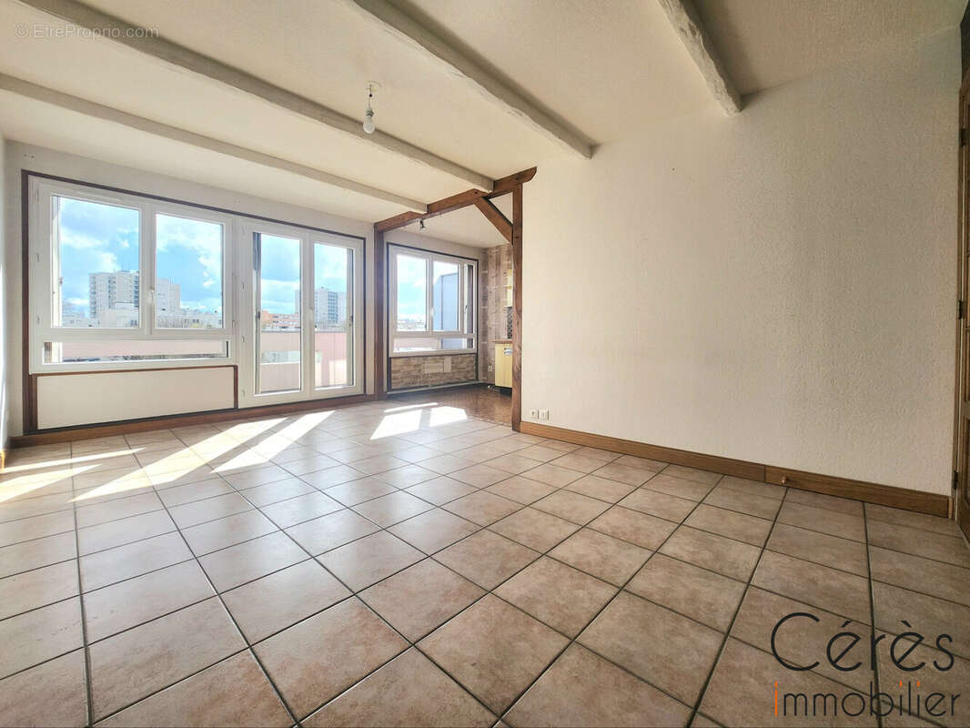 Appartement à NOISY-LE-SEC