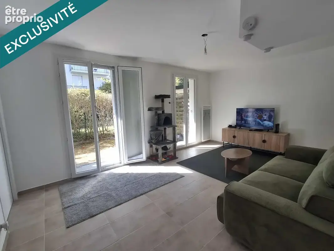 Photo 1 - Appartement à SAINTE-GENEVIEVE-DES-BOIS