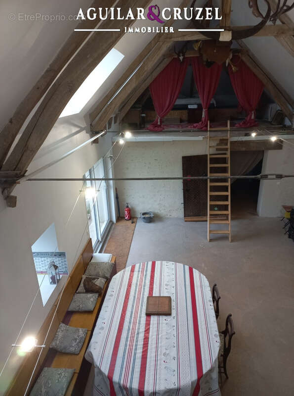 Maison à SAINTE-THORETTE