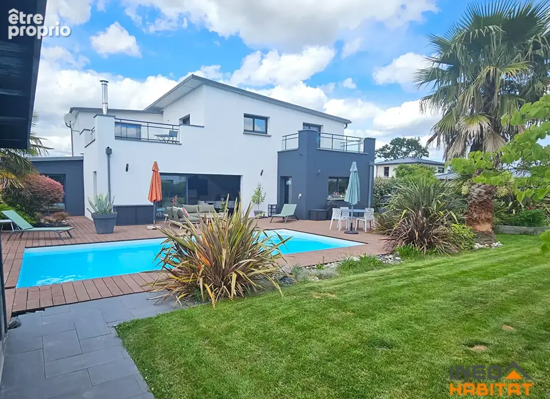 EXCLUSIVITÉ AMANDA - Maison contemporaine avec piscine - 6 chambres - LA MÉZIÈRE - photo 16