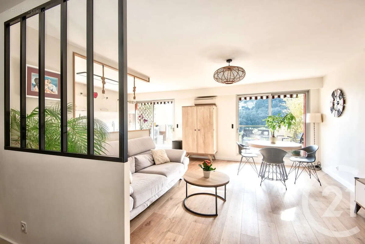 Appartement 70 m² à Nice  - photo 6