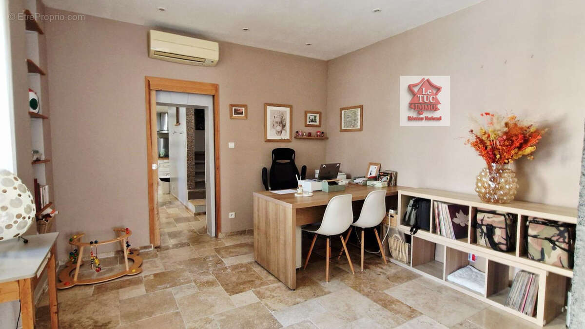 Maison à LAPALUD