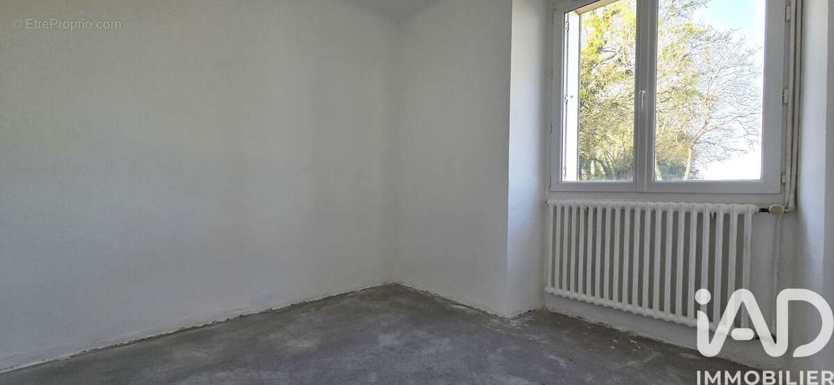Maison 104 m² à Larre  - photo 6