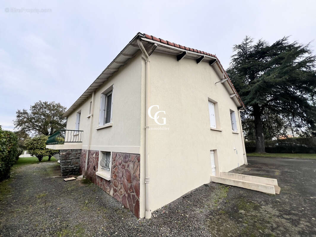 Maison à CHEMERE