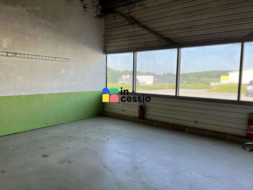 ? à louer ou à vendre – bâtiment d'activité récent - photo 20