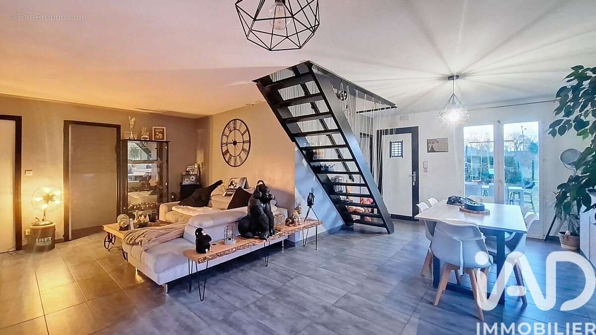 Photo 3 - Maison à SAINT-AUBIN-LES-ELBEUF