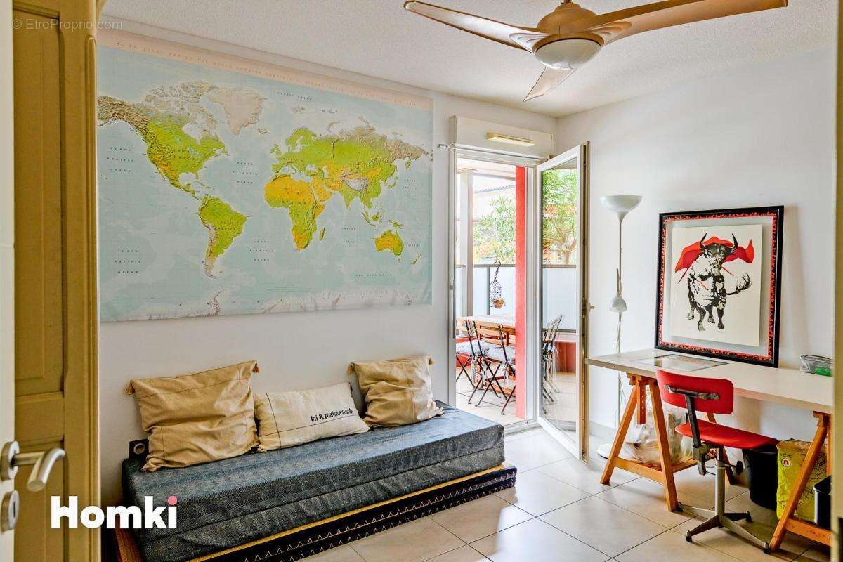 Appartement à MAUGUIO