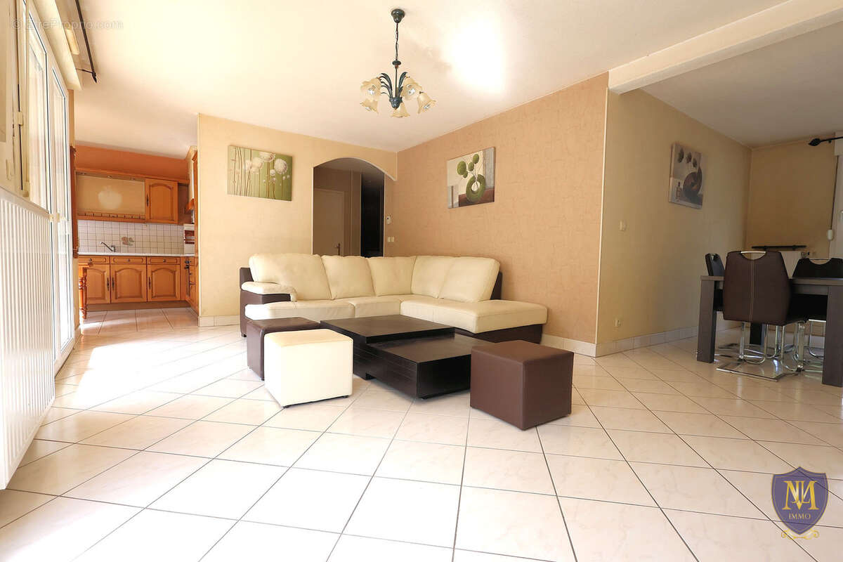 Appartement à HUNINGUE