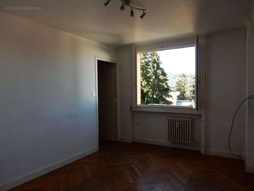 Appartement Saint Etienne 3 pièce(s) 53.06 m2 - photo 9