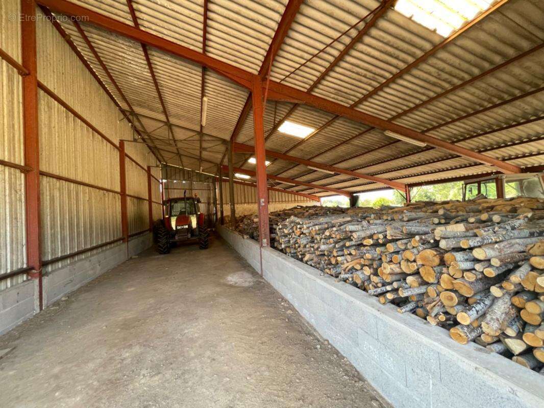 Ancienne ferme lourdoueix saint pierre (23) - photo 11