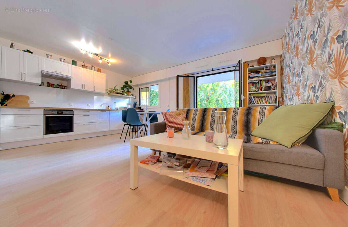 Appartement à ROISSY-EN-BRIE