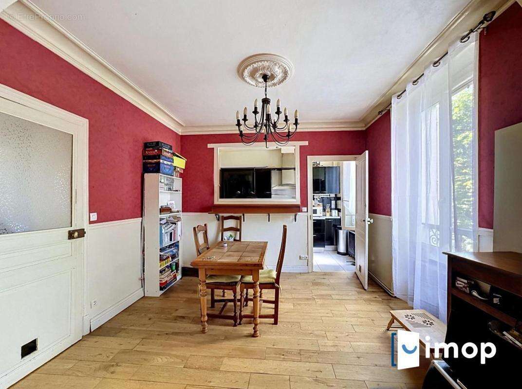 Appartement à MELUN