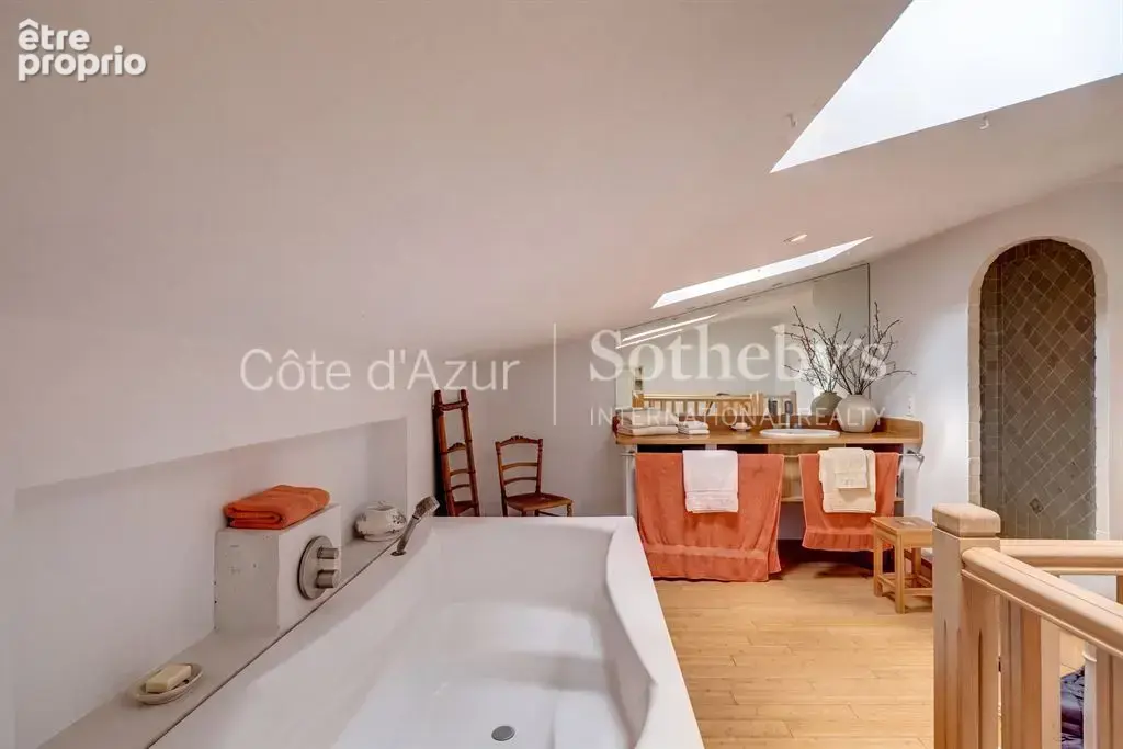 Golfe Juan, villa provençale contemporaine avec piscine et vue mer panoramique - photo 12