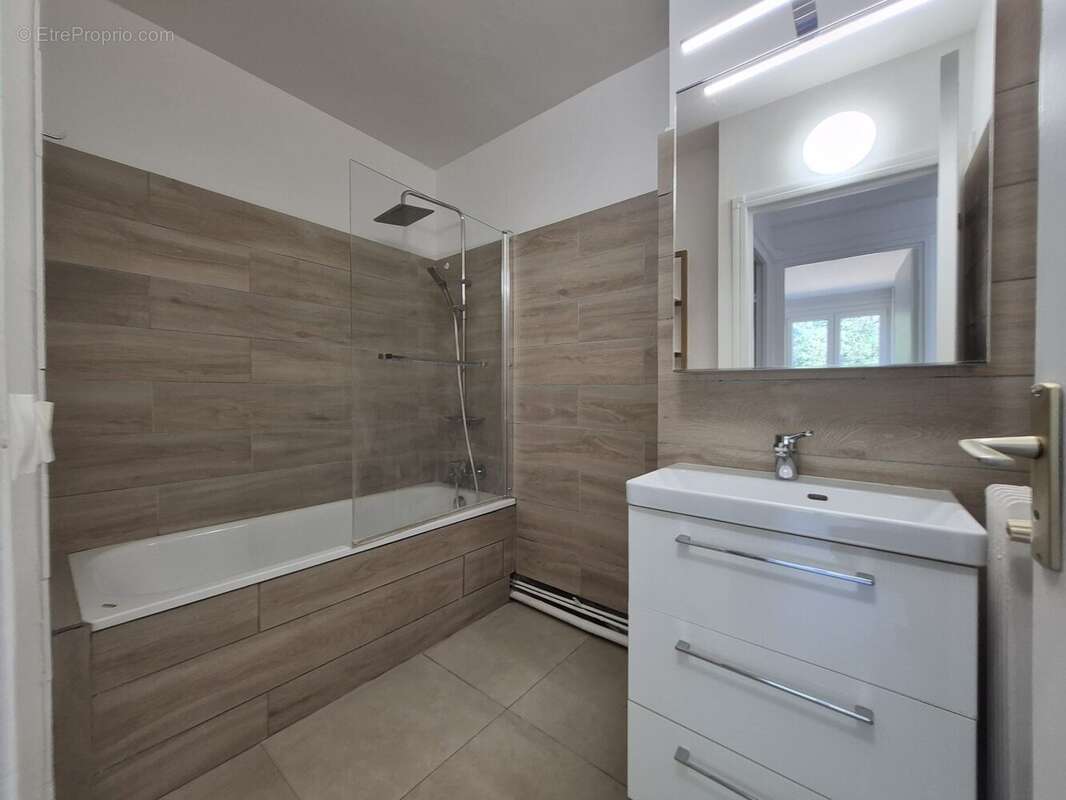 Appartement 60 m² à Bruyeres-Le-Chatel  - photo 8